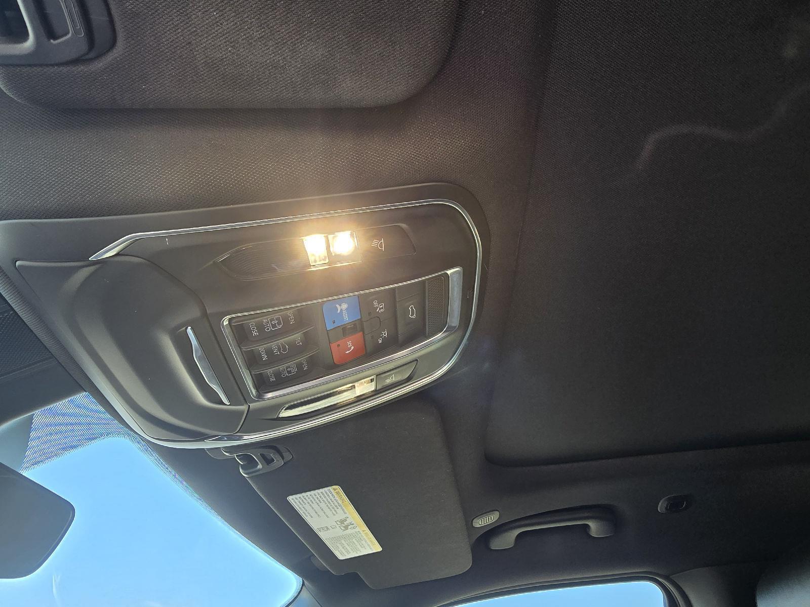 Used 2023 Jeep Wagoneer Base SUV for sale in Grand Island NE