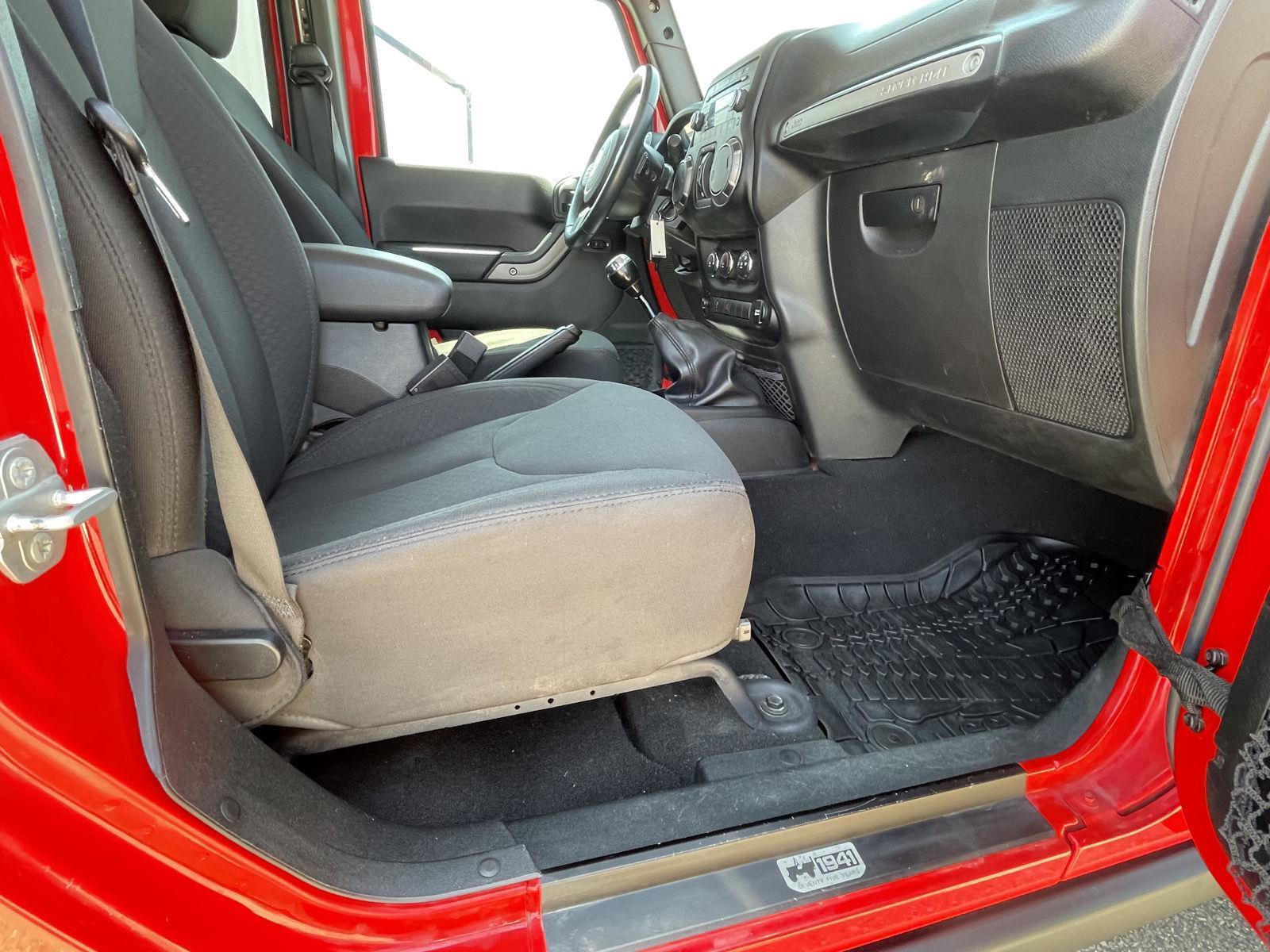 Pre-Owned 2018 Jeep Wrangler JK Unlimited for sale in Grand Island NE