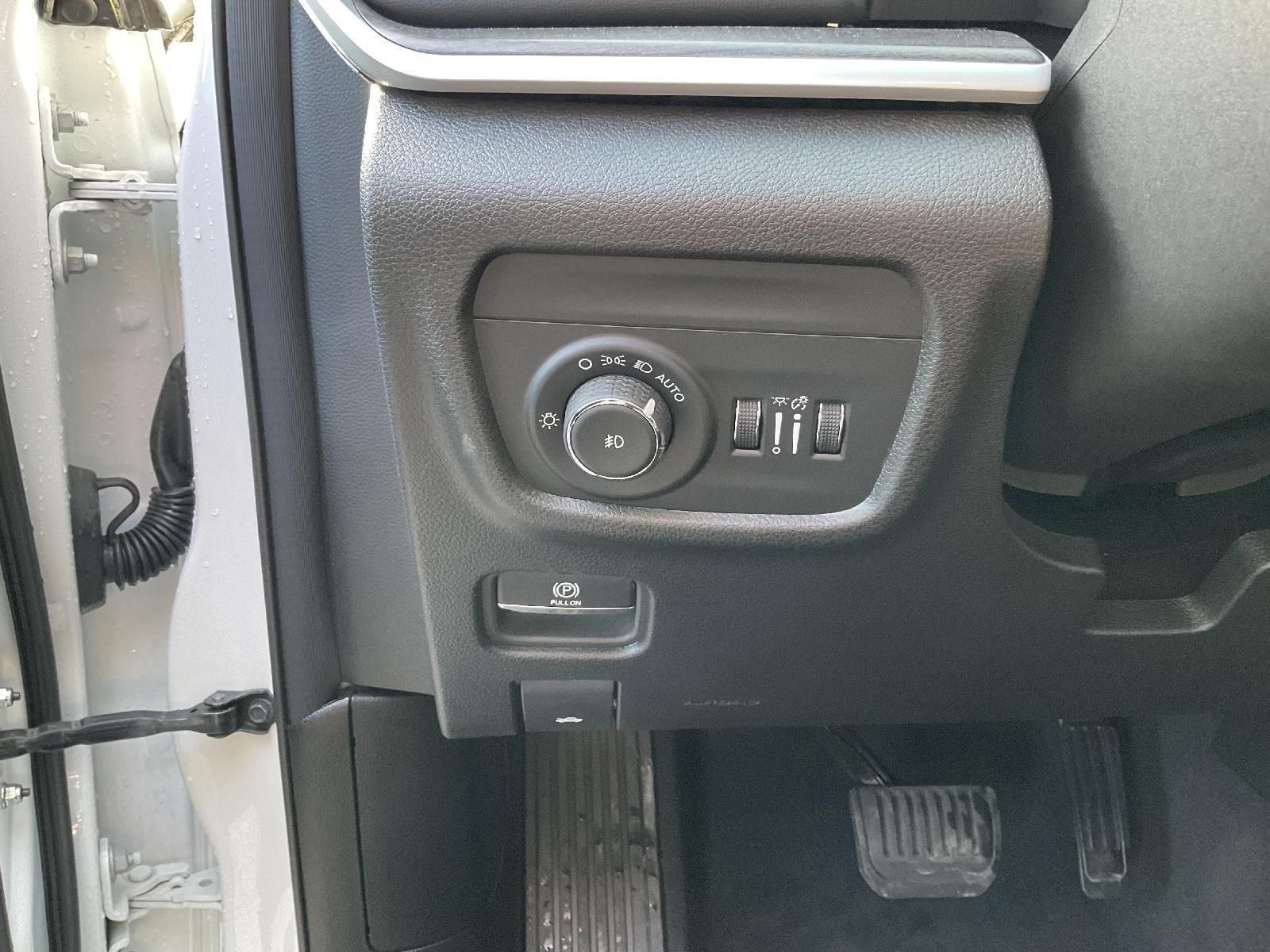 Used 2024 Jeep Grand Cherokee L Limited SUV for sale in Grand Island NE