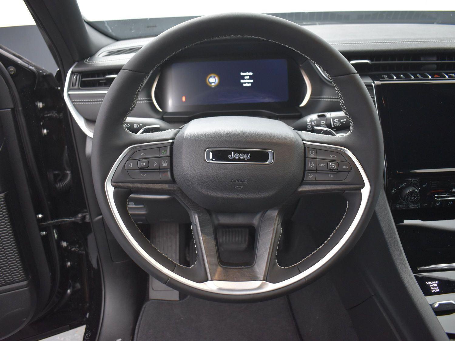 New 2025 Jeep Grand Cherokee L Limited SUV/Crossover for sale in Grand Island NE