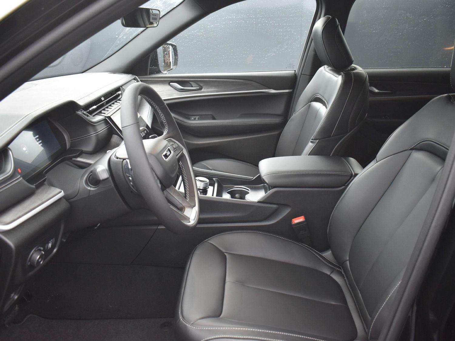 New 2025 Jeep Grand Cherokee L Limited SUV/Crossover for sale in Grand Island NE