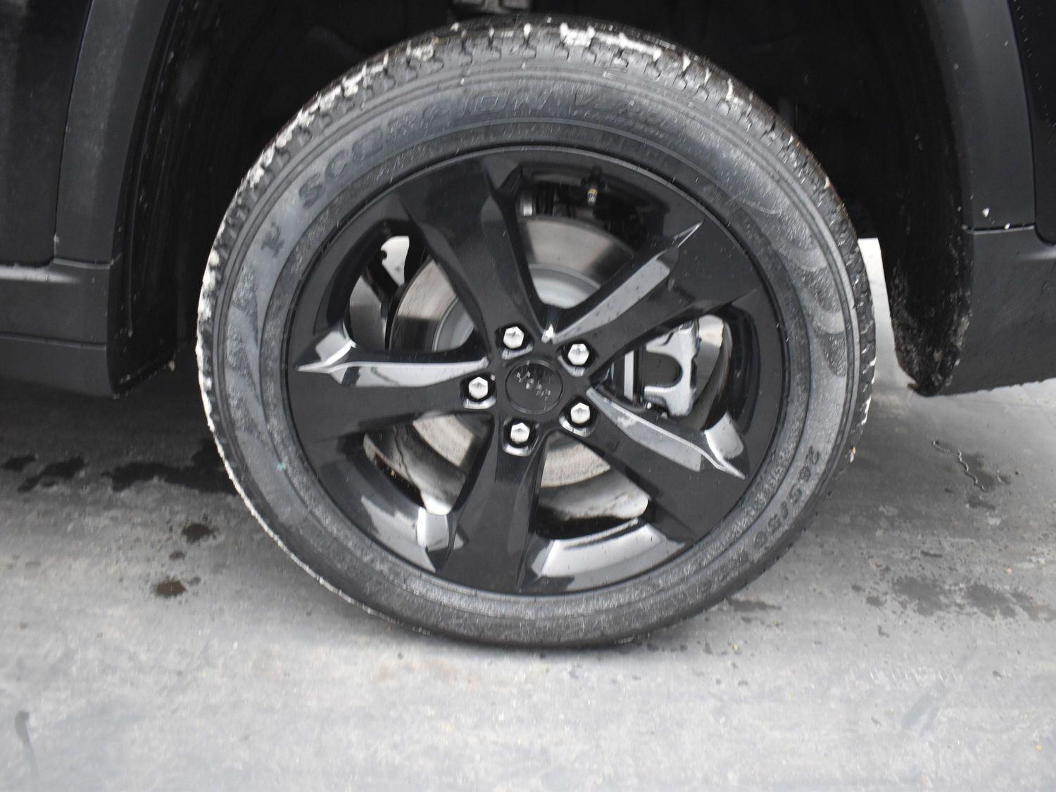 New 2025 Jeep Grand Cherokee L Limited SUV/Crossover for sale in Grand Island NE