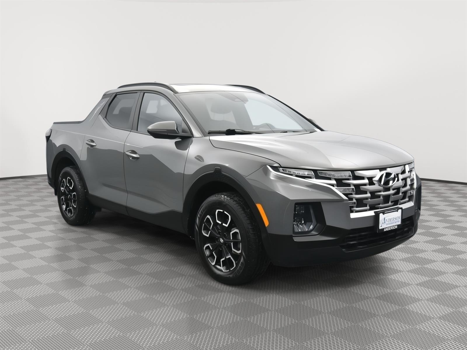 Used 2022 Hyundai Santa Cruz SEL Premium Crew Cab Truck for sale in Grand Island NE