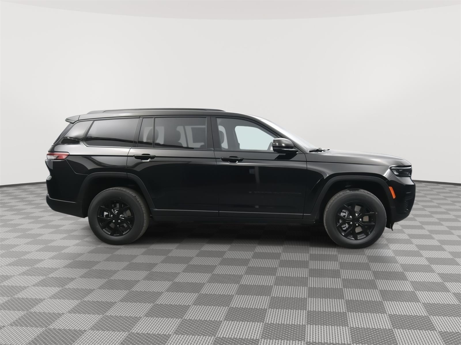 New 2025 Jeep Grand Cherokee L Altitude X SUV/Crossover for sale in Grand Island NE