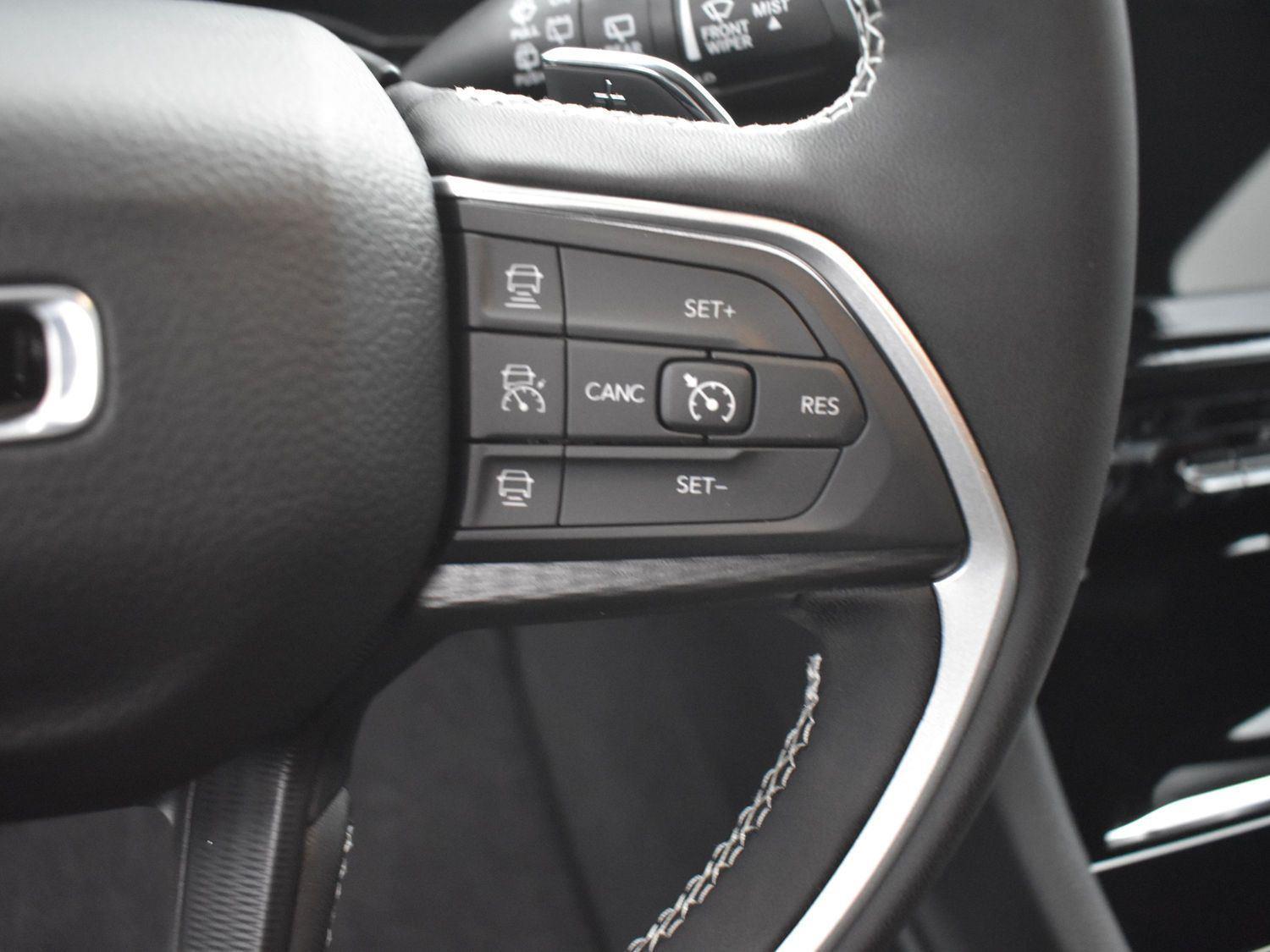 New 2025 Jeep Grand Cherokee L Altitude X SUV/Crossover for sale in Grand Island NE