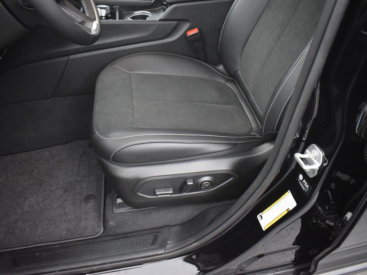 New 2025 Jeep Grand Cherokee L Altitude X SUV/Crossover for sale in Grand Island NE