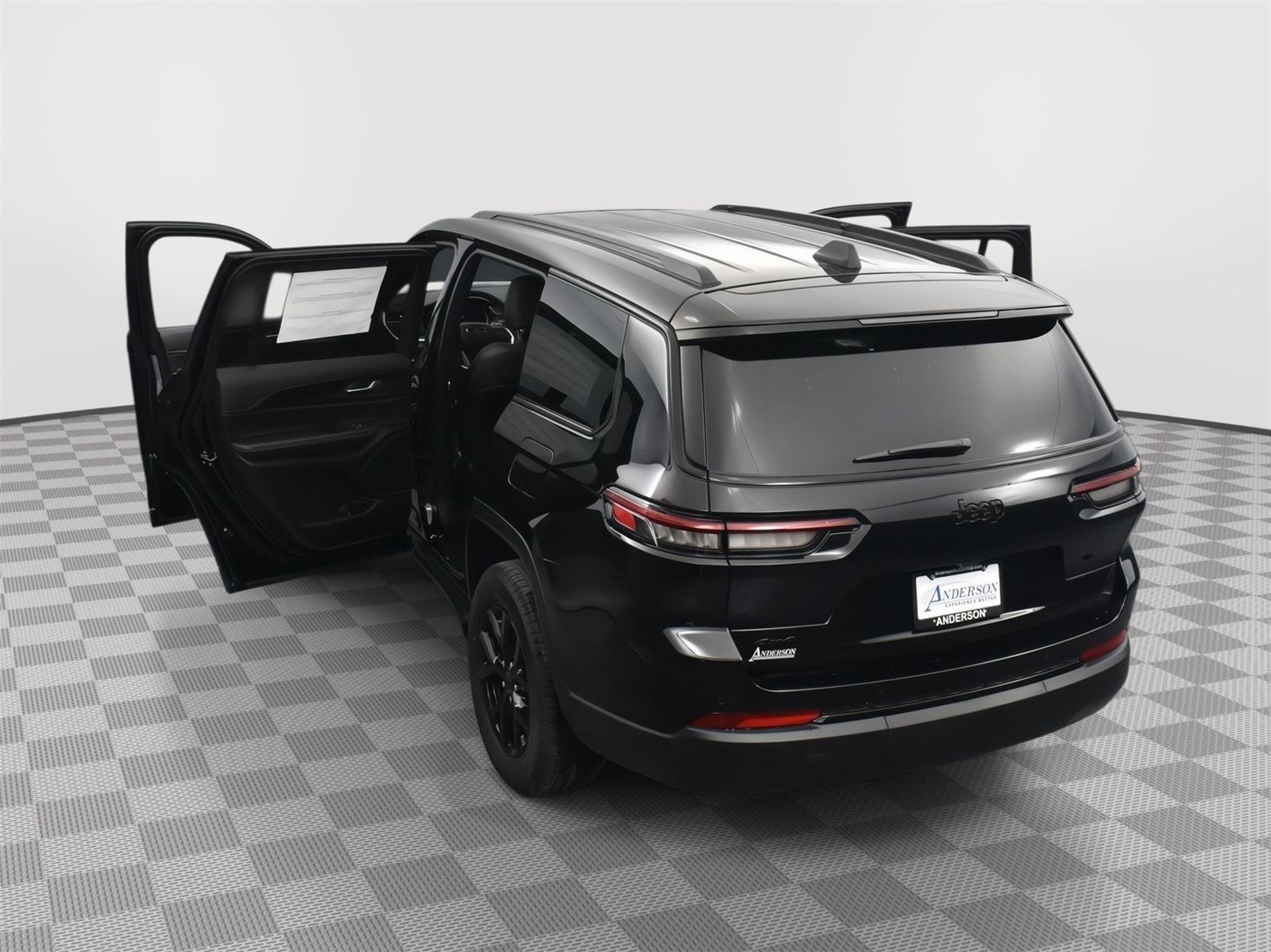 New 2025 Jeep Grand Cherokee L Altitude X SUV/Crossover for sale in Grand Island NE