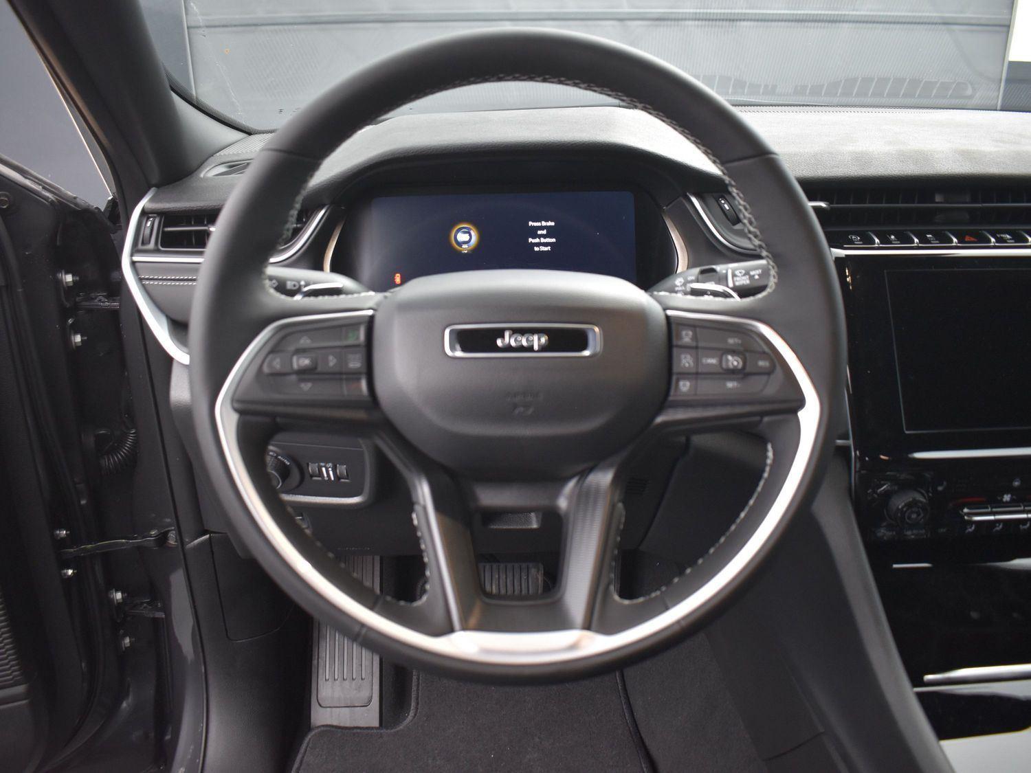 New 2025 Jeep Grand Cherokee L Altitude X SUV for sale in Grand Island NE