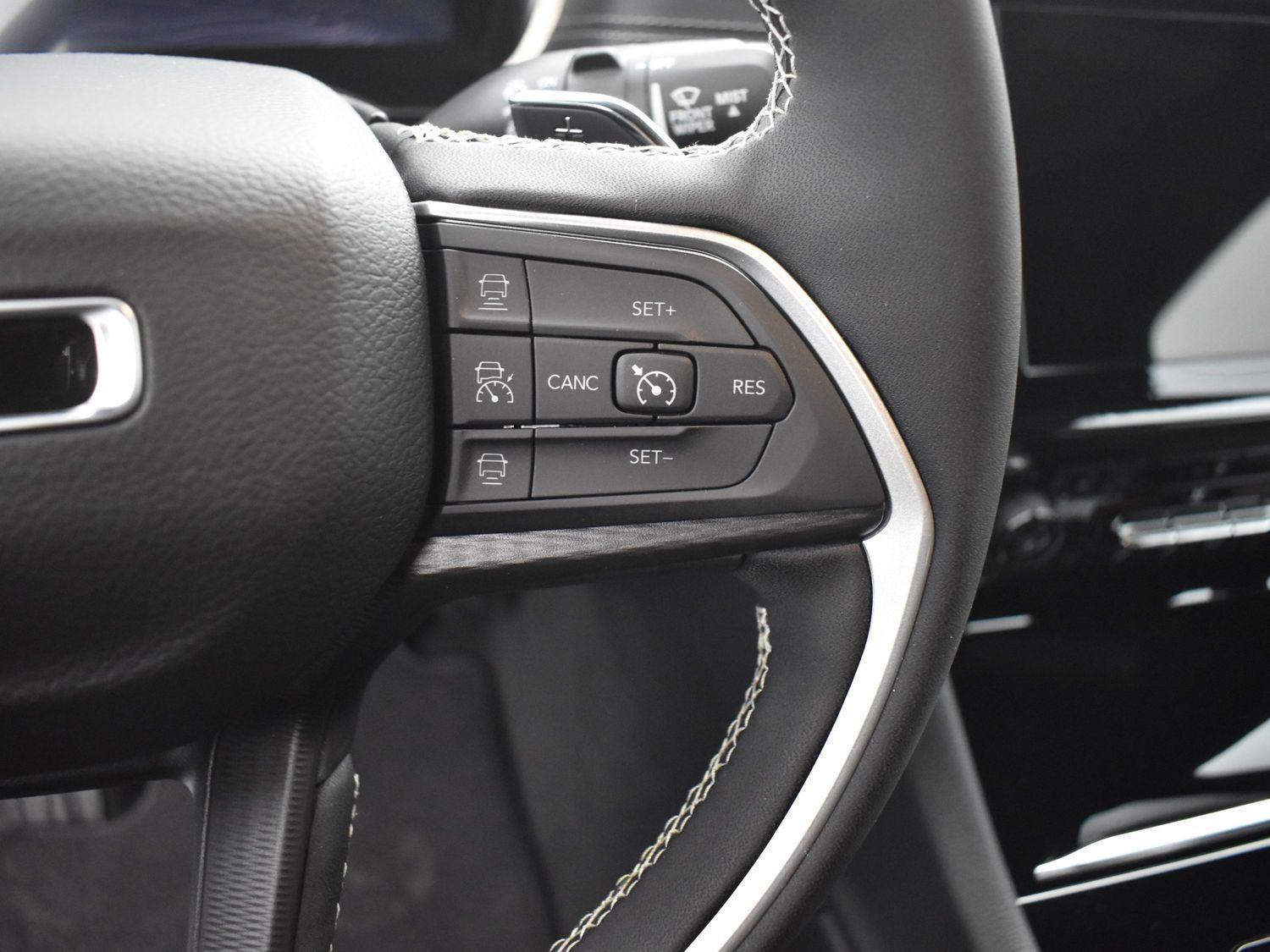 New 2025 Jeep Grand Cherokee L Altitude X SUV/Crossover for sale in Grand Island NE