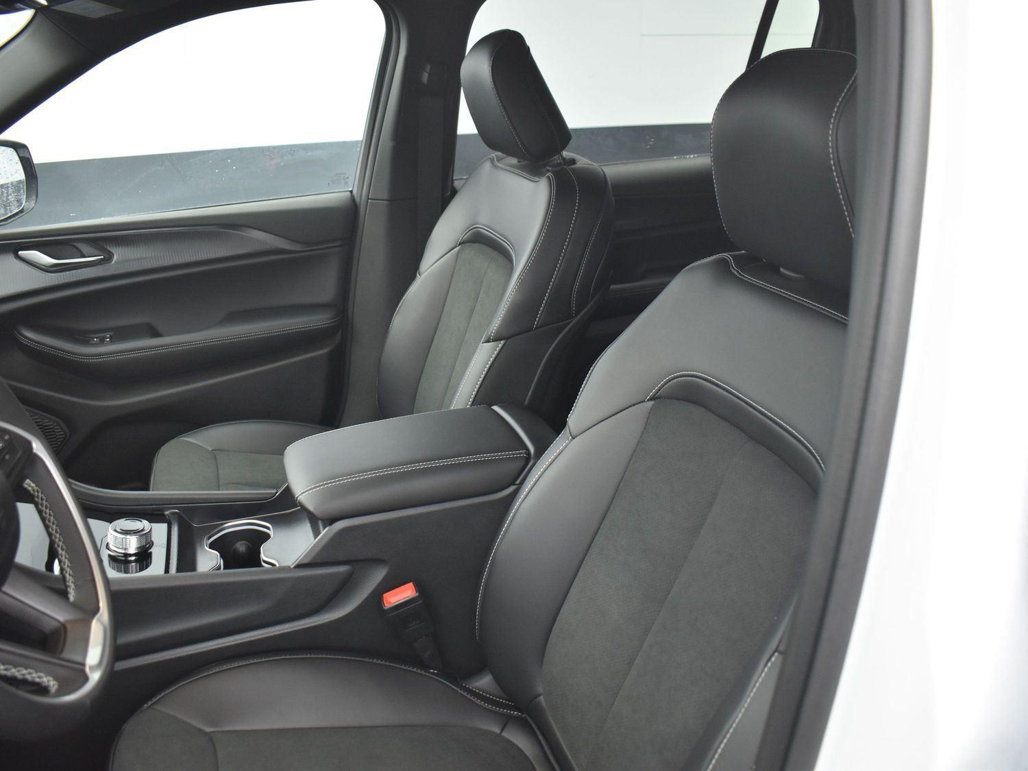 New 2025 Jeep Grand Cherokee L Altitude X SUV/Crossover for sale in Grand Island NE