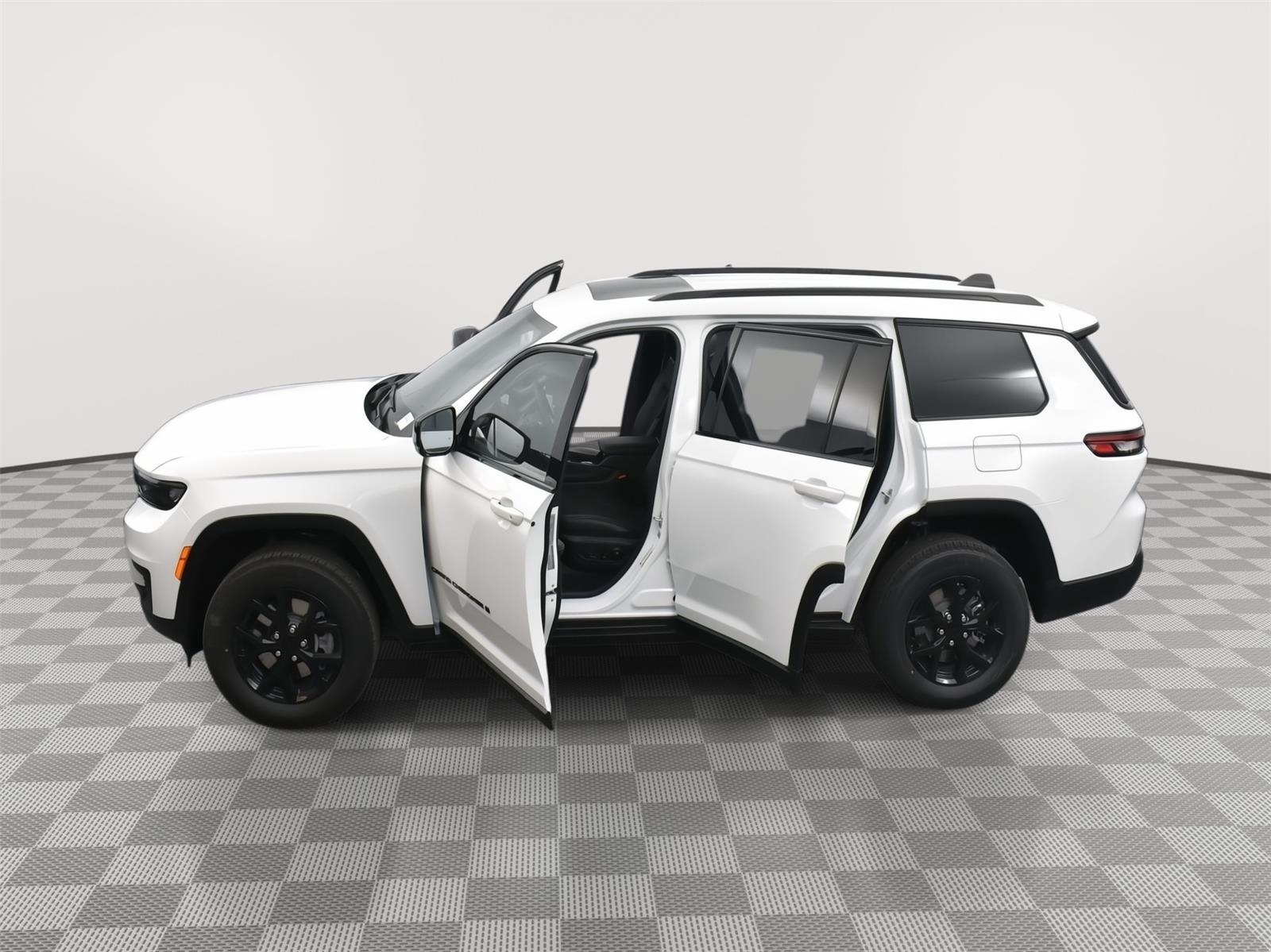 New 2025 Jeep Grand Cherokee L Altitude X SUV/Crossover for sale in Grand Island NE