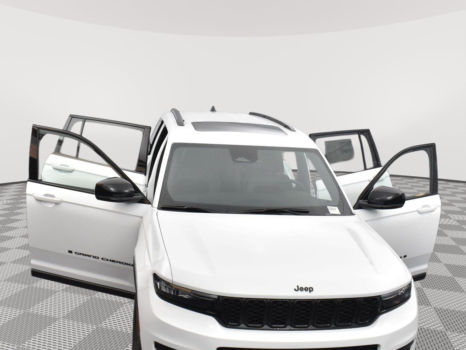 New 2025 Jeep Grand Cherokee L Altitude X SUV/Crossover for sale in Grand Island NE