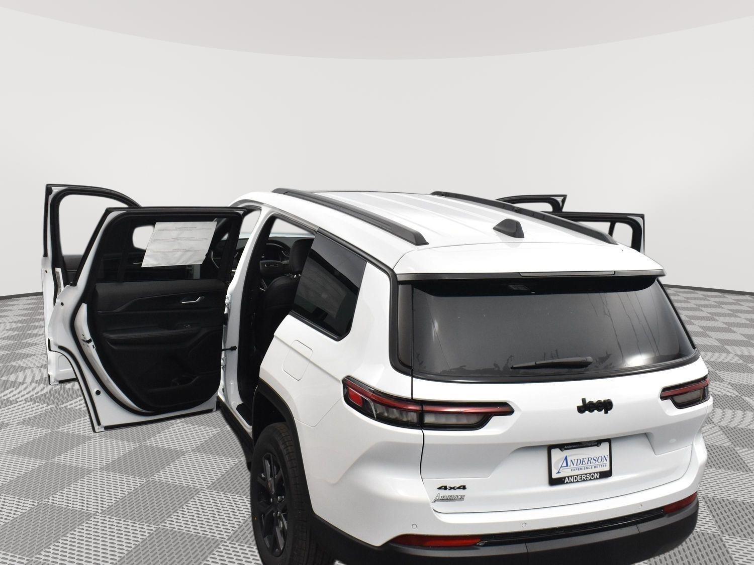 New 2025 Jeep Grand Cherokee L Altitude X SUV/Crossover for sale in Grand Island NE