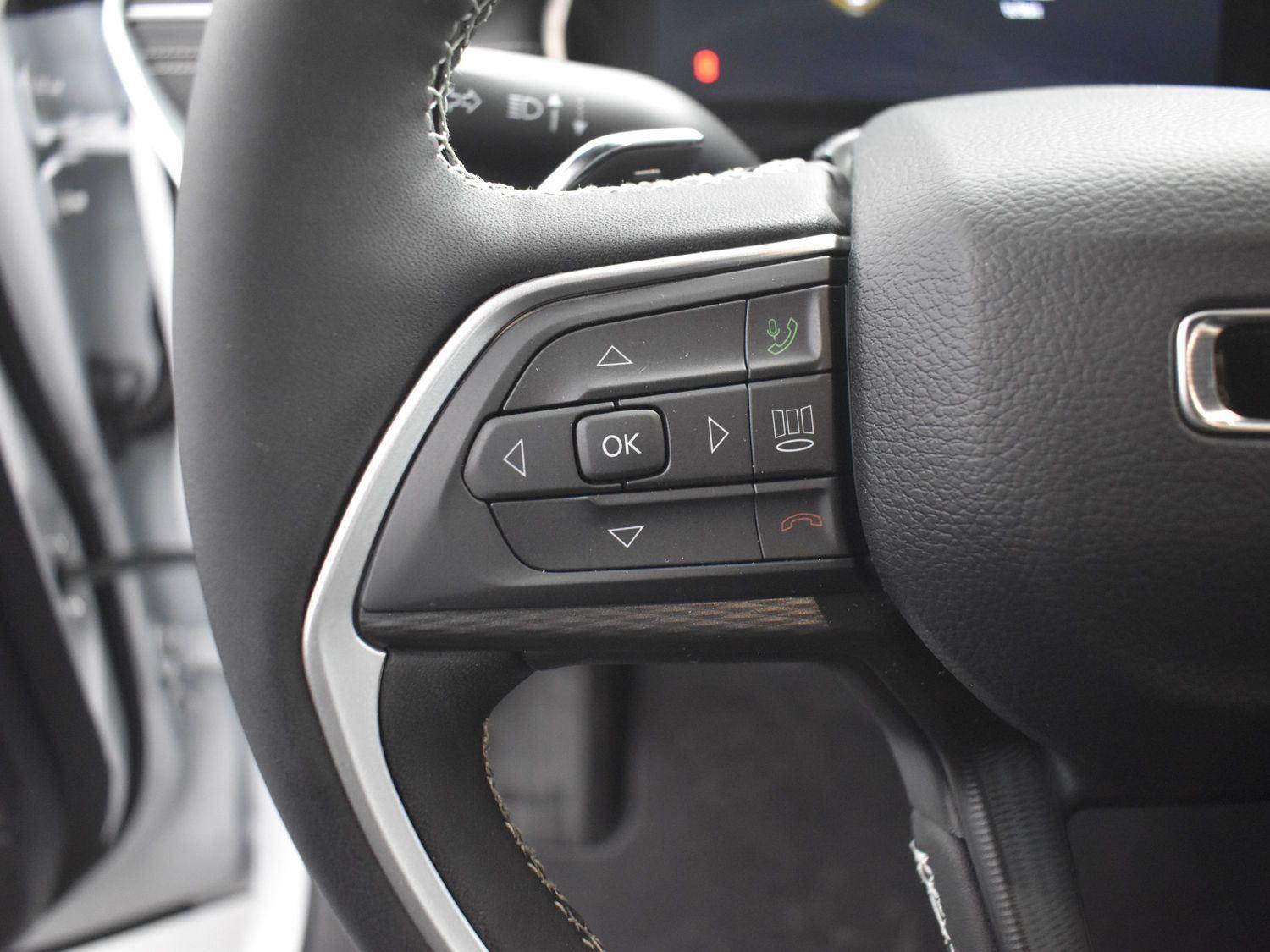 New 2025 Jeep Grand Cherokee L Altitude X SUV/Crossover for sale in Grand Island NE