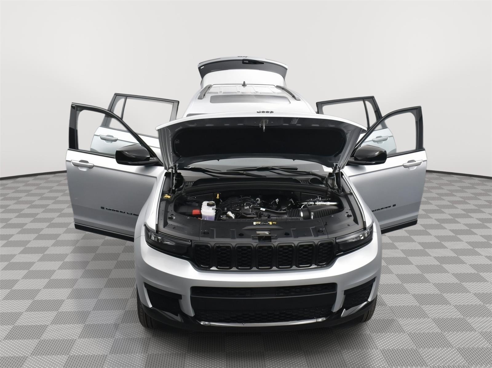 New 2025 Jeep Grand Cherokee L Altitude X SUV/Crossover for sale in Grand Island NE