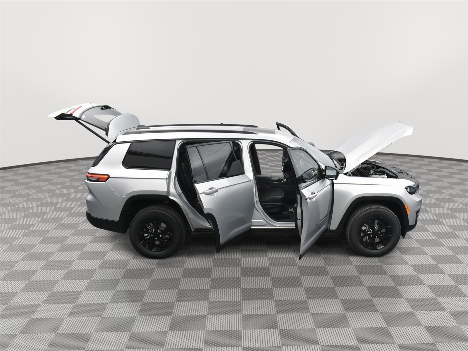 New 2025 Jeep Grand Cherokee L Altitude X SUV/Crossover for sale in Grand Island NE