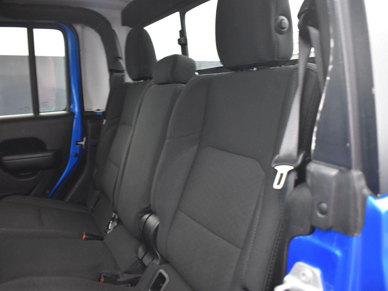 Used 2023 Jeep Gladiator Sport S Crew Cab Truck for sale in Grand Island NE