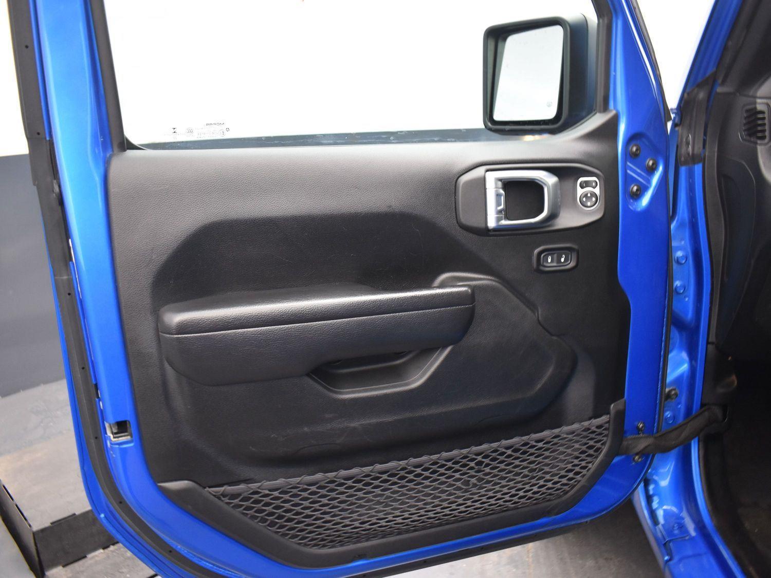 Used 2023 Jeep Gladiator Sport S Crew Cab Truck for sale in Grand Island NE