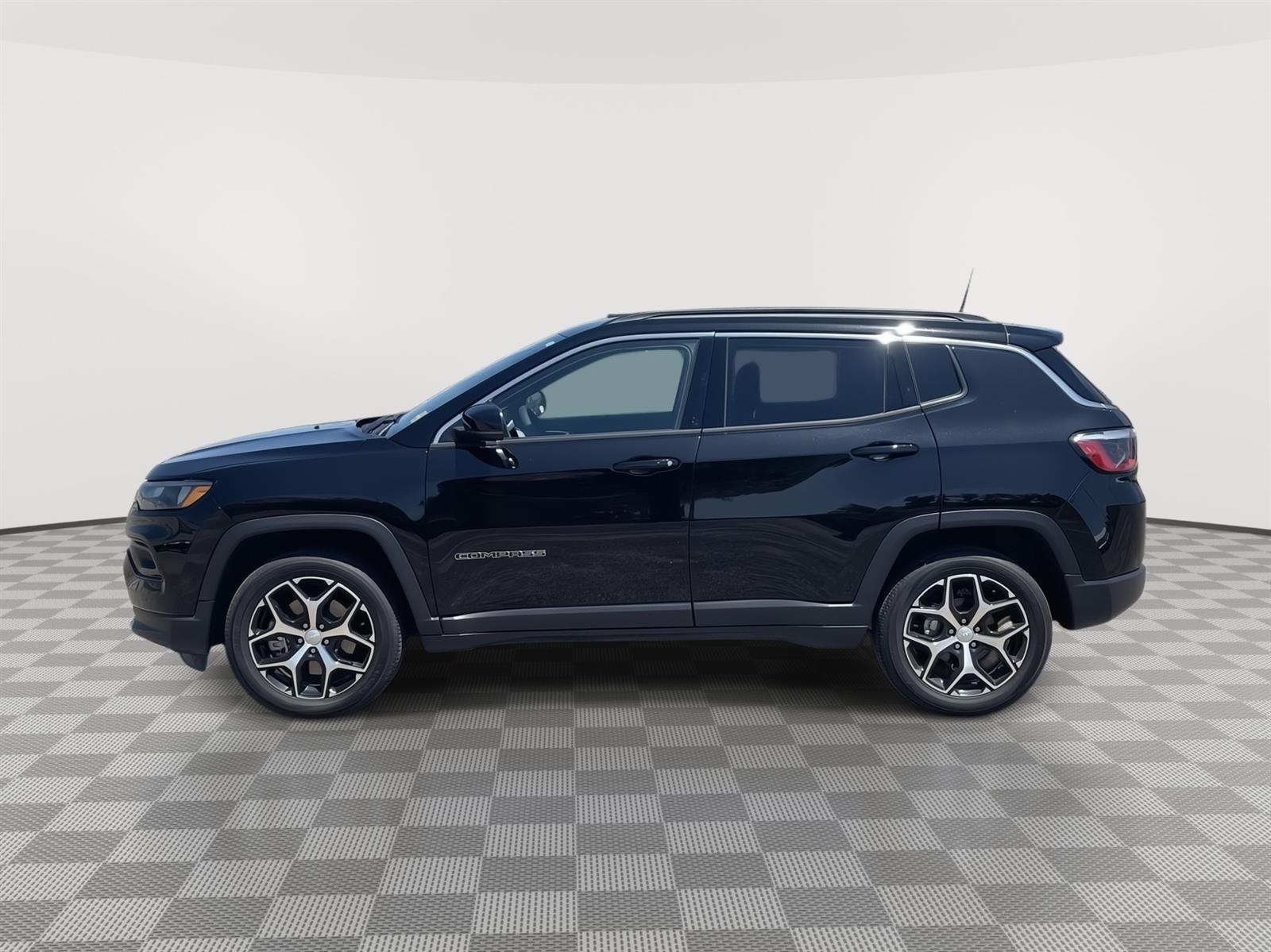 Used 2024 Jeep Compass Limited SUV for sale in Grand Island NE