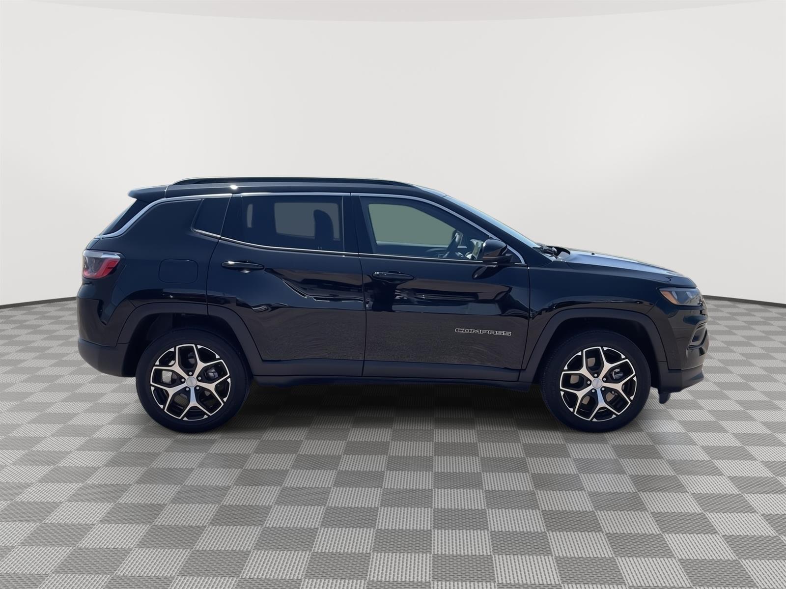 Used 2024 Jeep Compass Limited SUV for sale in Grand Island NE