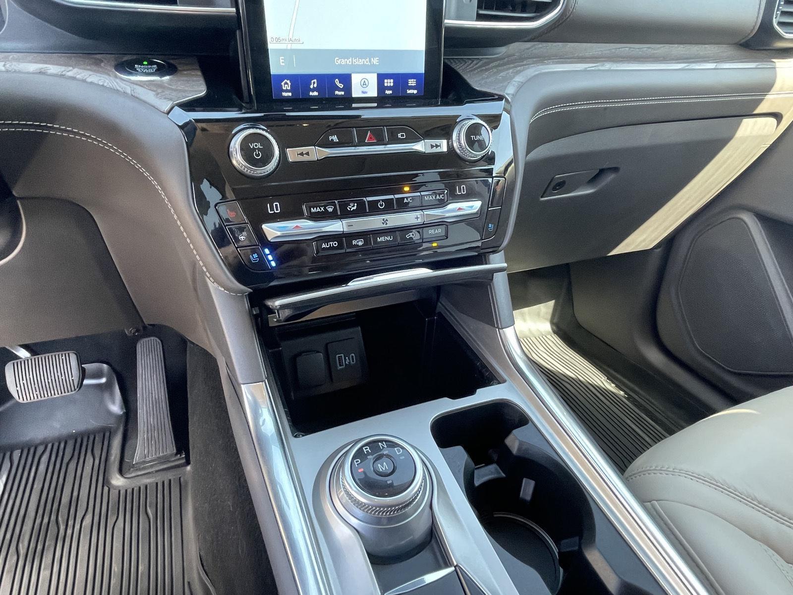Used 2021 Ford Explorer Platinum SUV for sale in Grand Island NE