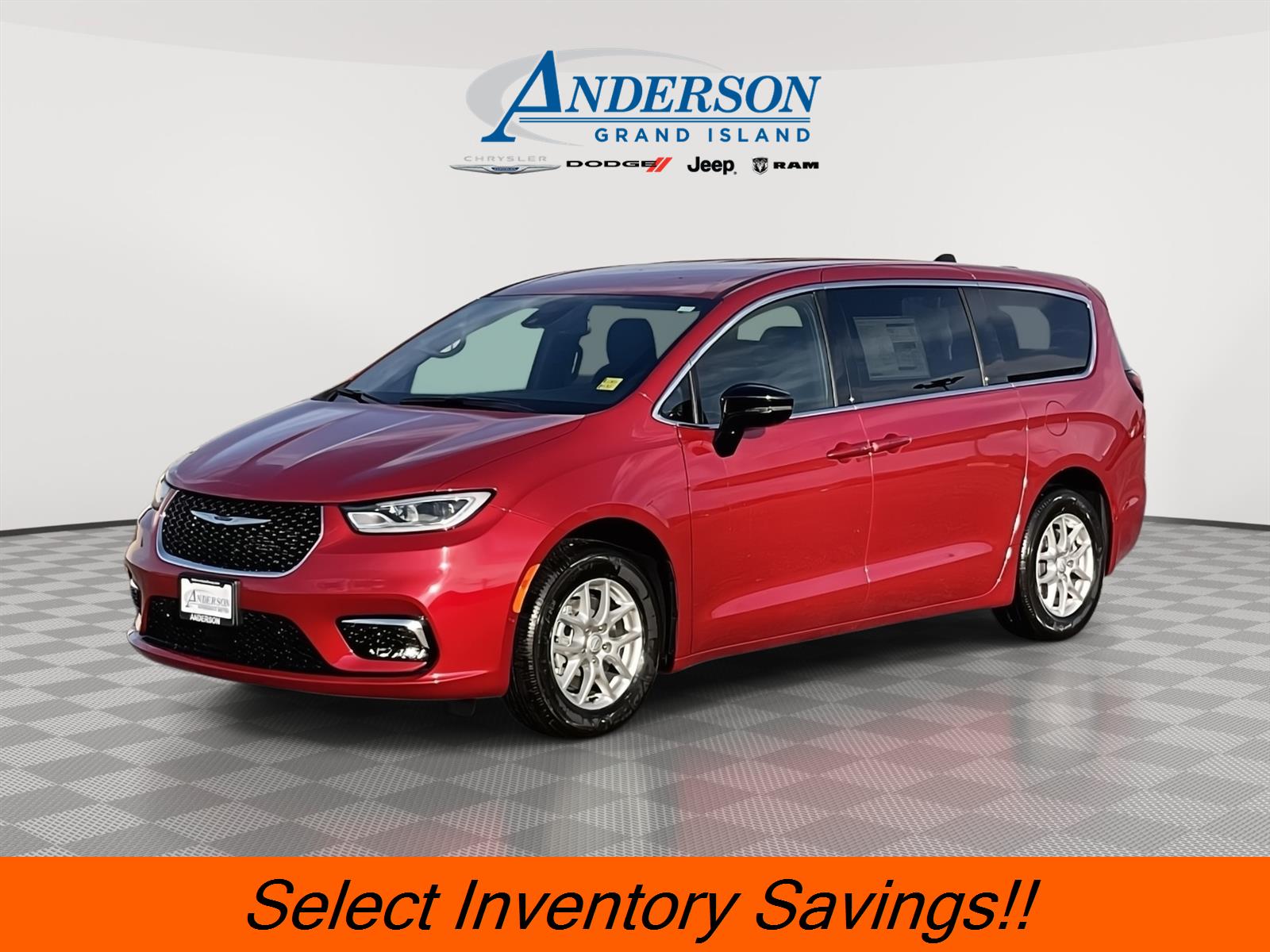New 2025 Chrysler Pacifica Select Minivan for sale in Grand Island NE