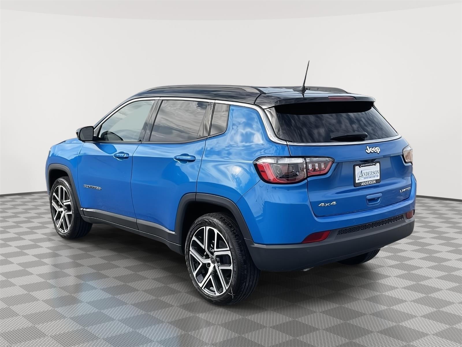 2025 Jeep Compass Limited photo 3