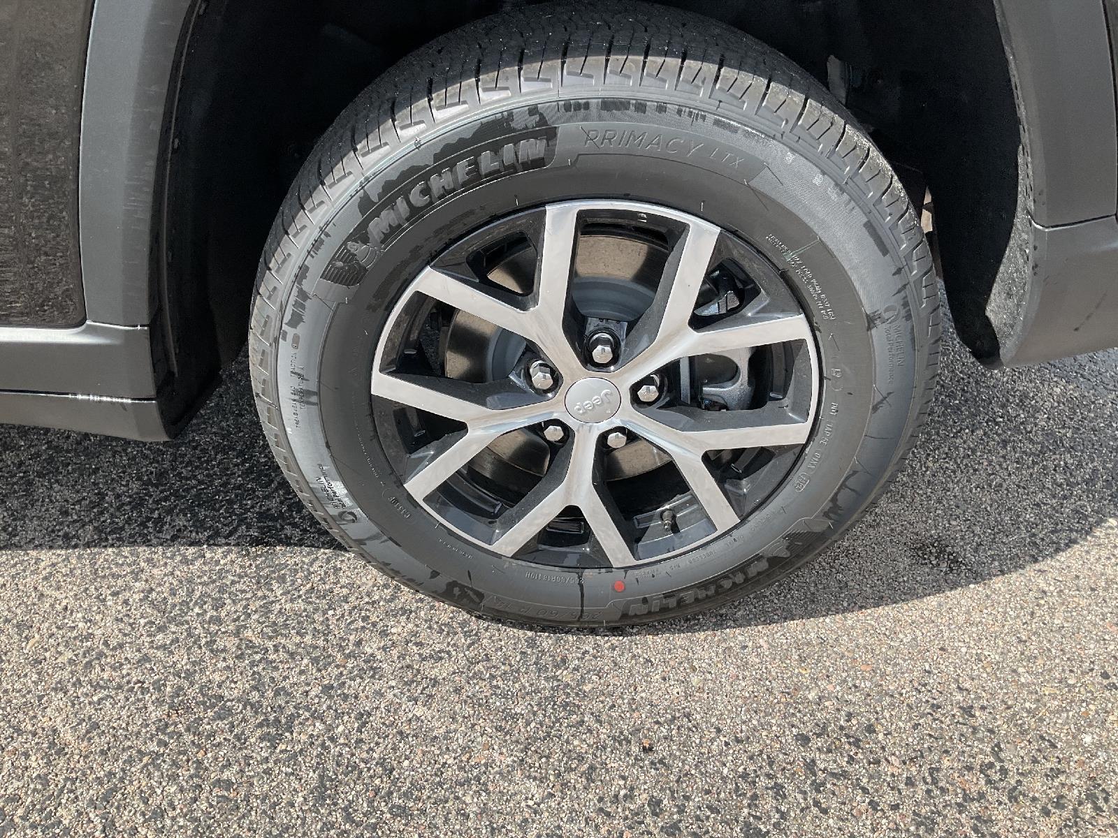 New 2025 Jeep Grand Cherokee L Limited SUV/Crossover for sale in Grand Island NE