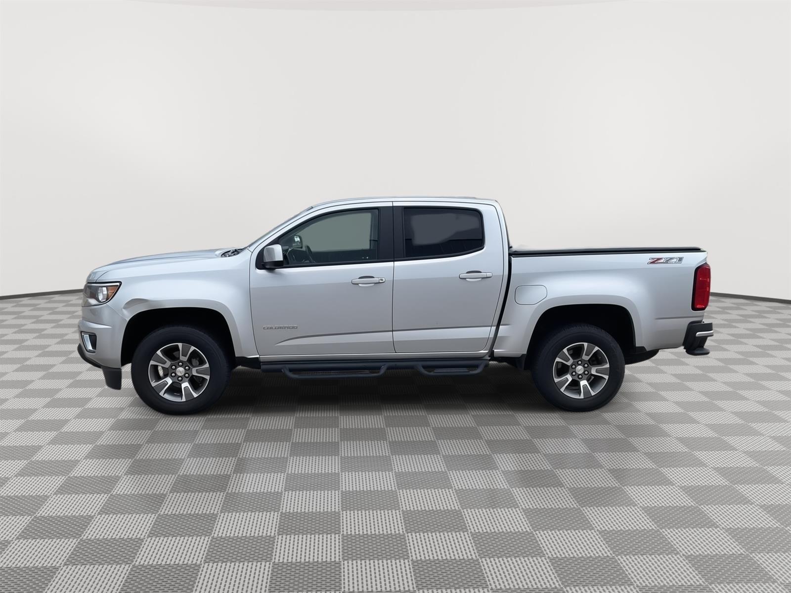 Used 2019 Chevrolet Colorado 4WD Z71 Crew Cab Truck for sale in Grand Island NE