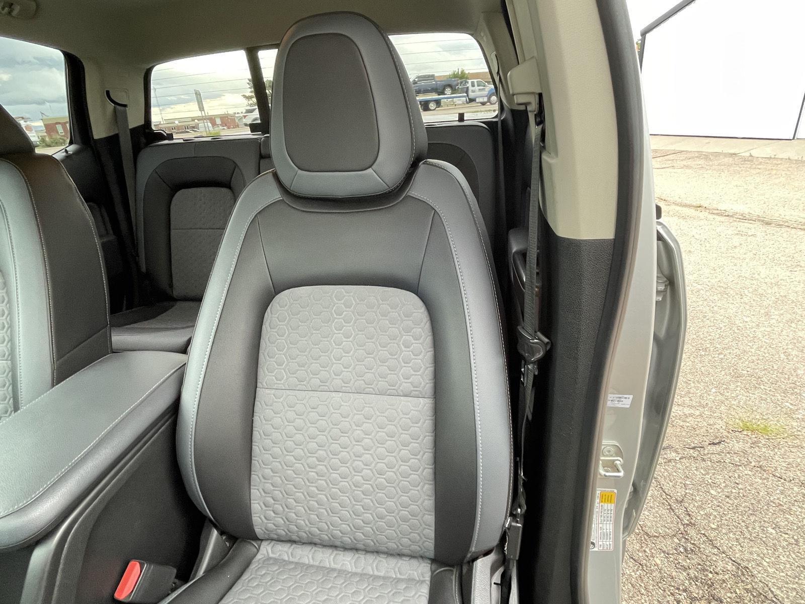 Used 2019 Chevrolet Colorado 4WD Z71 Crew Cab Truck for sale in Grand Island NE