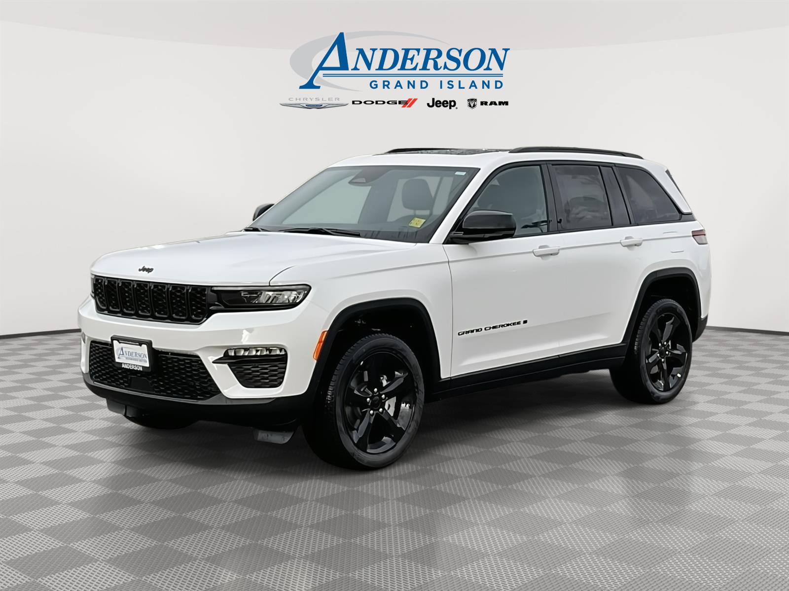 New 2025 Jeep Grand Cherokee Limited SUV for sale in Grand Island NE