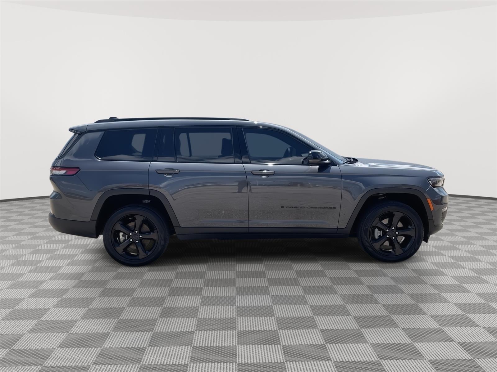 Pre-Owned 2024 Jeep Grand Cherokee L for sale in Grand Island NE