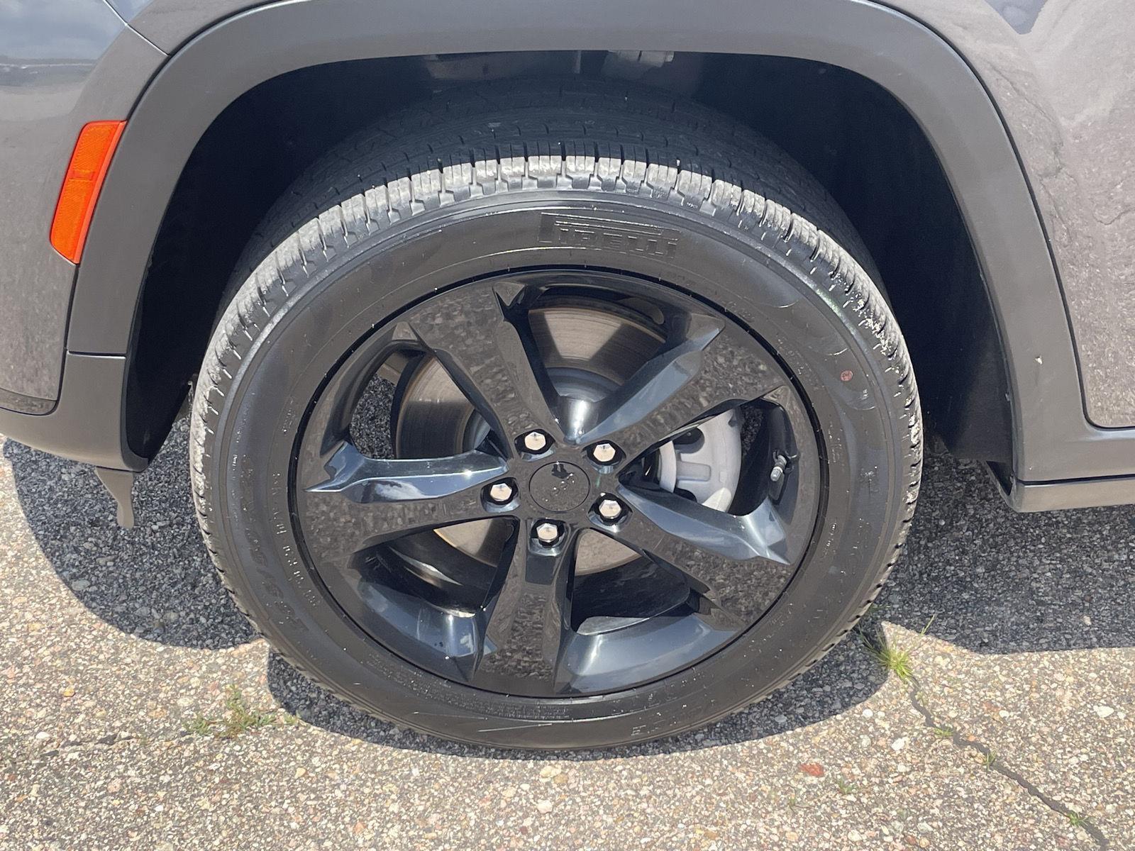 Pre-Owned 2024 Jeep Grand Cherokee L for sale in Grand Island NE