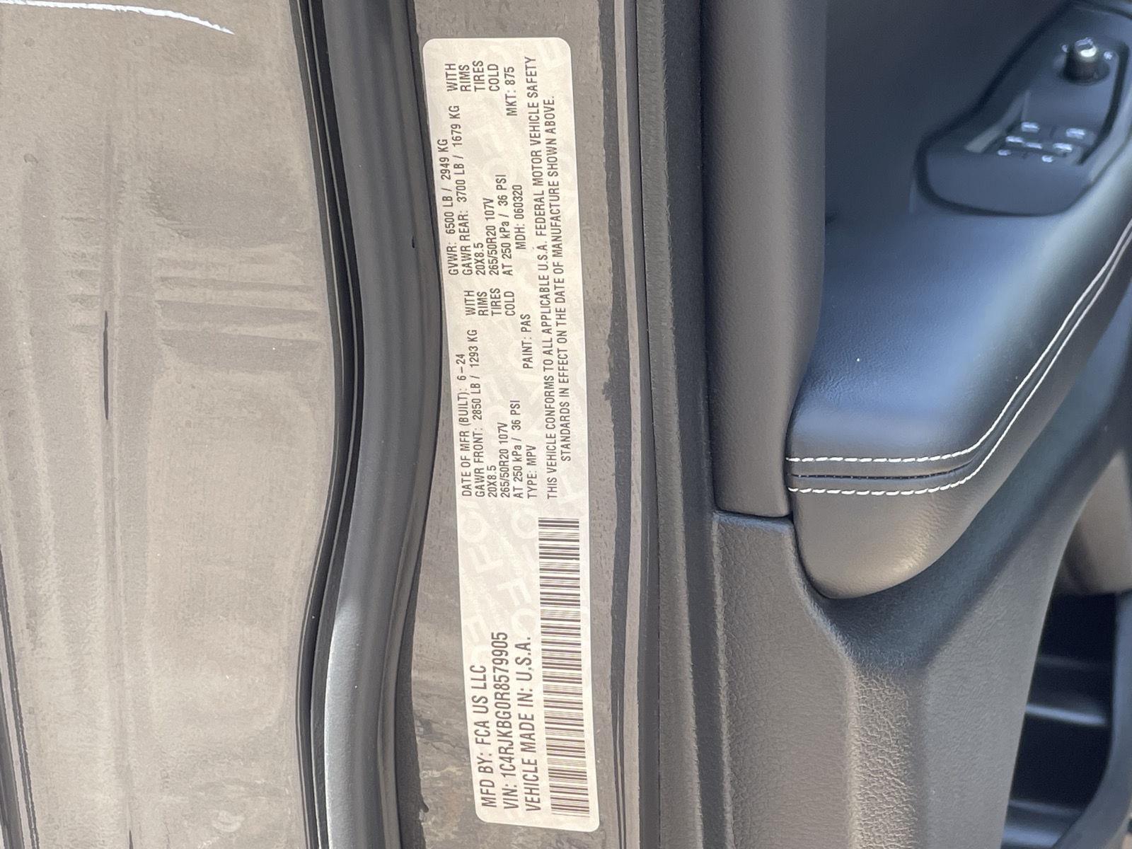 Pre-Owned 2024 Jeep Grand Cherokee L for sale in Grand Island NE
