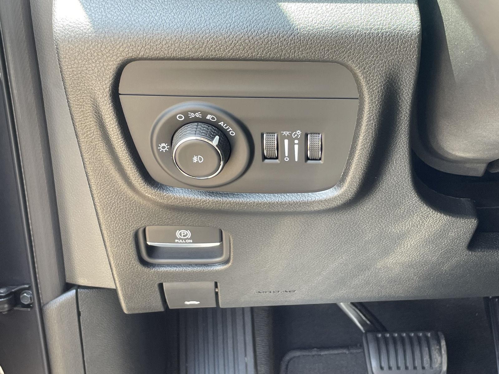 Pre-Owned 2024 Jeep Grand Cherokee L for sale in Grand Island NE