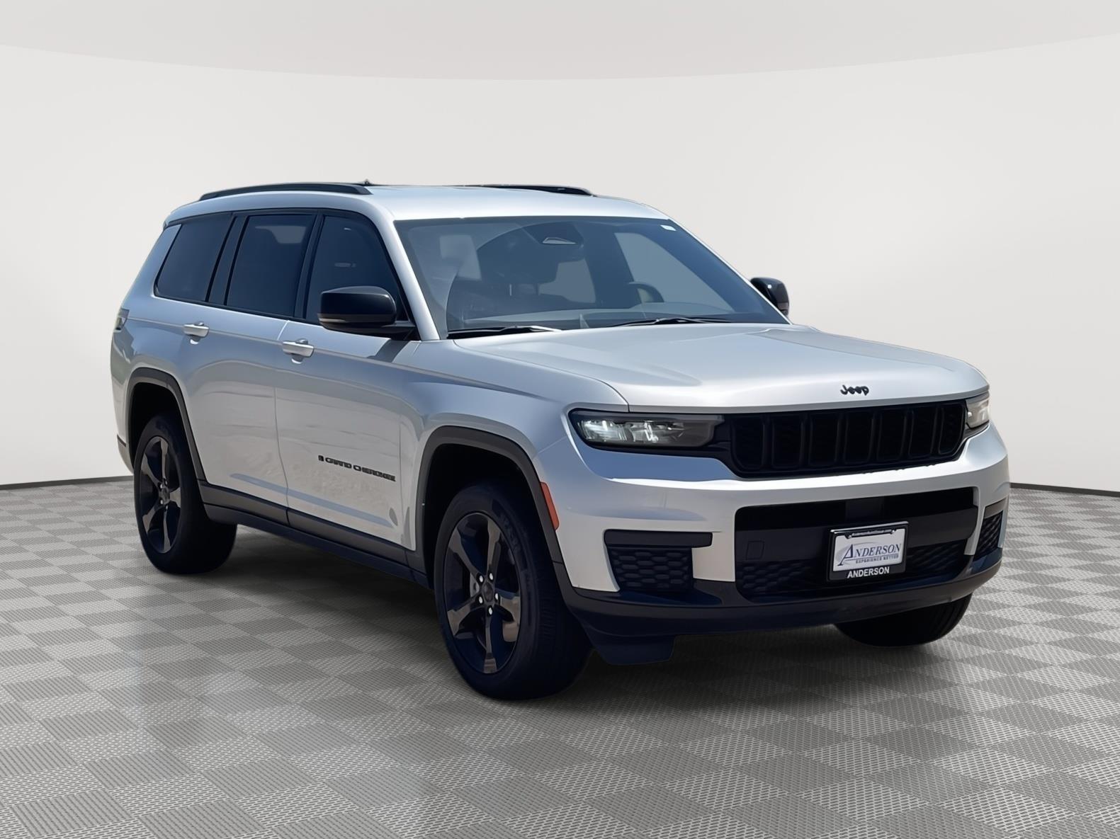 Pre-Owned 2023 Jeep Grand Cherokee L for sale in Grand Island NE