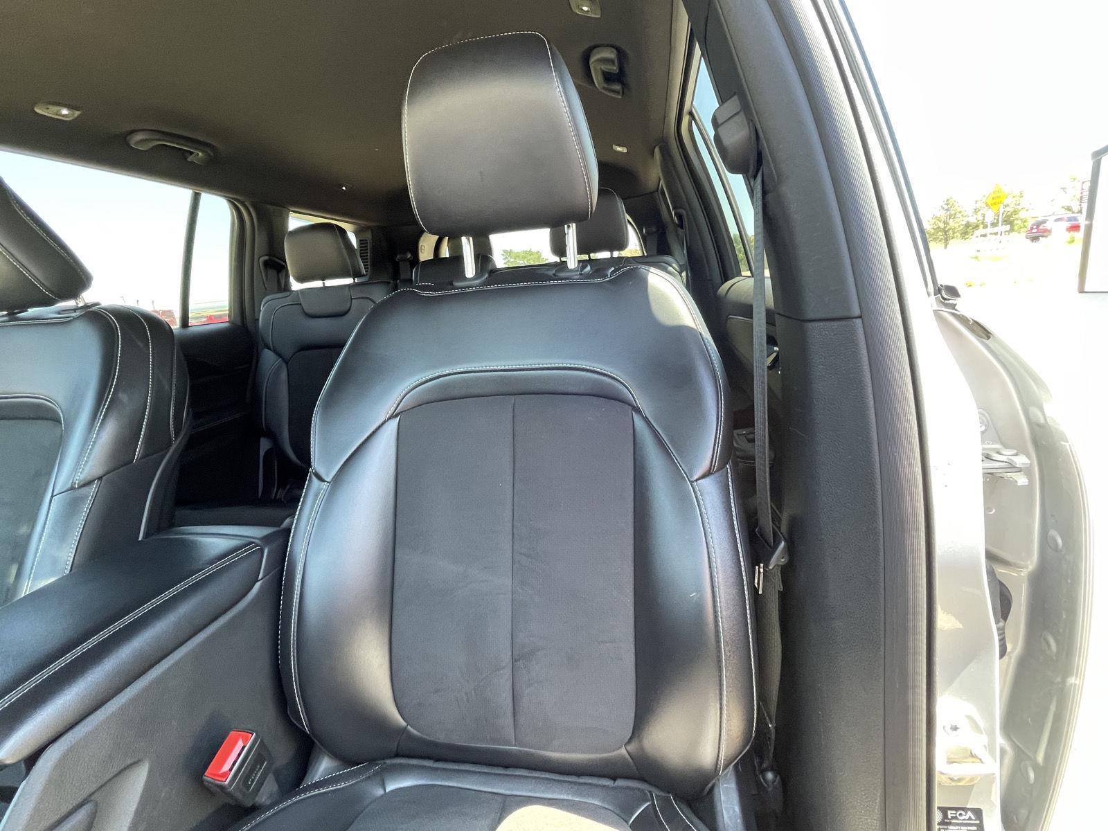 Pre-Owned 2023 Jeep Grand Cherokee L for sale in Grand Island NE