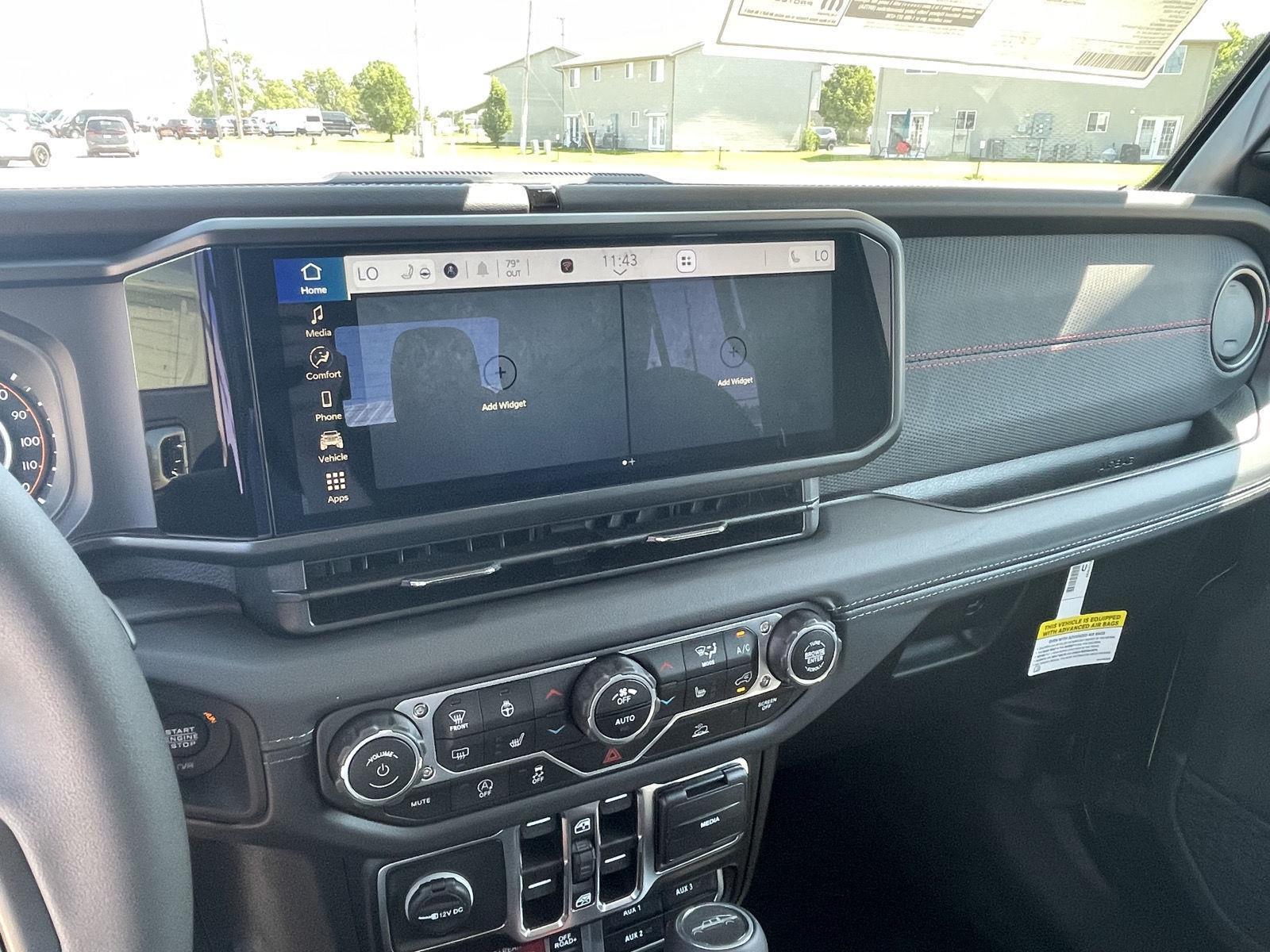 New 2025 Jeep Gladiator for sale in Grand Island NE