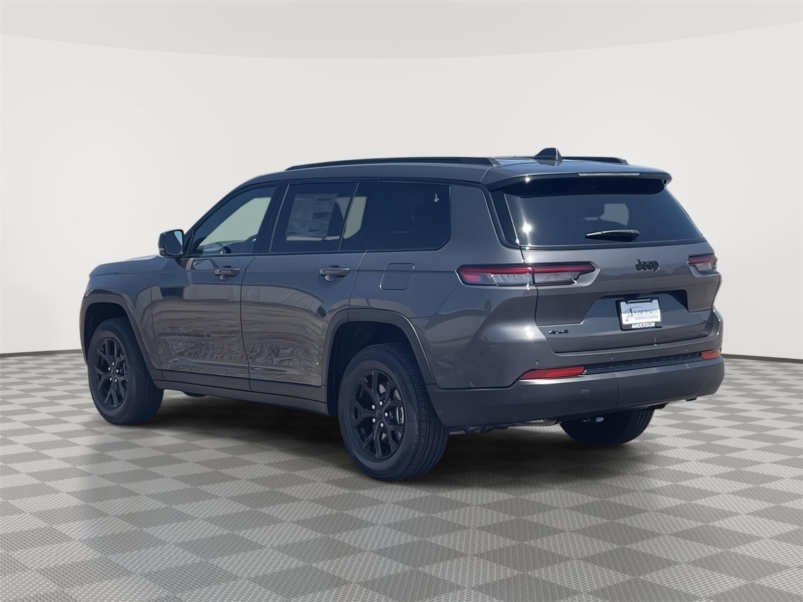 2025 Jeep Grand Cherokee Altitude X photo 3