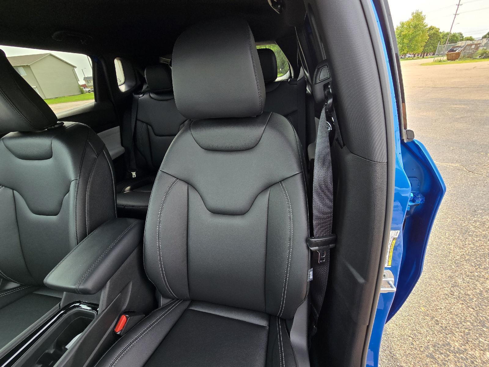 New 2025 Jeep Compass Limited SUV/Crossover for sale in Grand Island NE