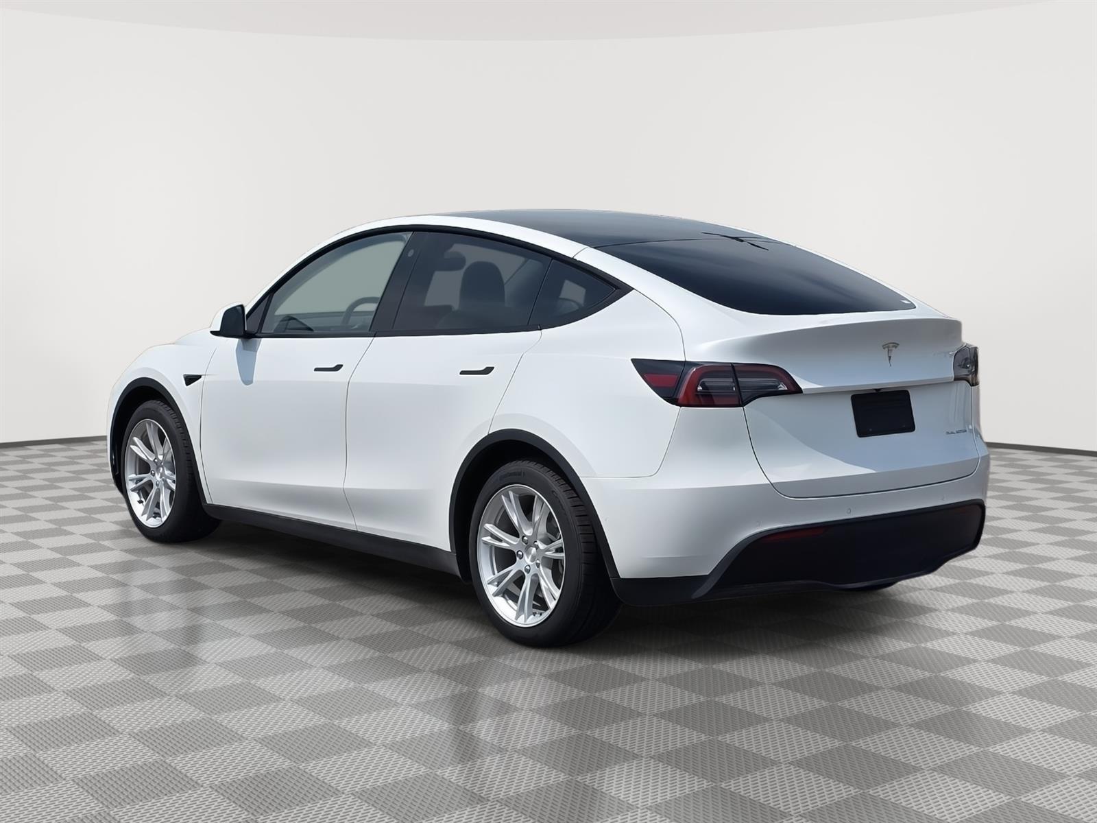 Used 2022 Tesla Model Y Long Range SUV for sale in Grand Island NE