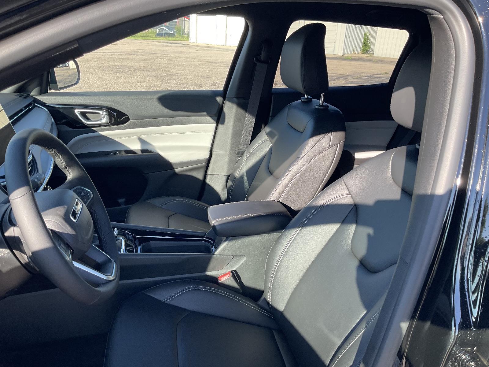 New 2025 Jeep Compass Limited SUV/Crossover for sale in Grand Island NE