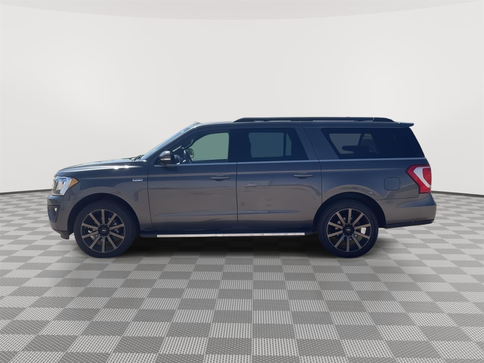 Used 2018 Ford Expedition Max XLT SUV for sale in Grand Island NE