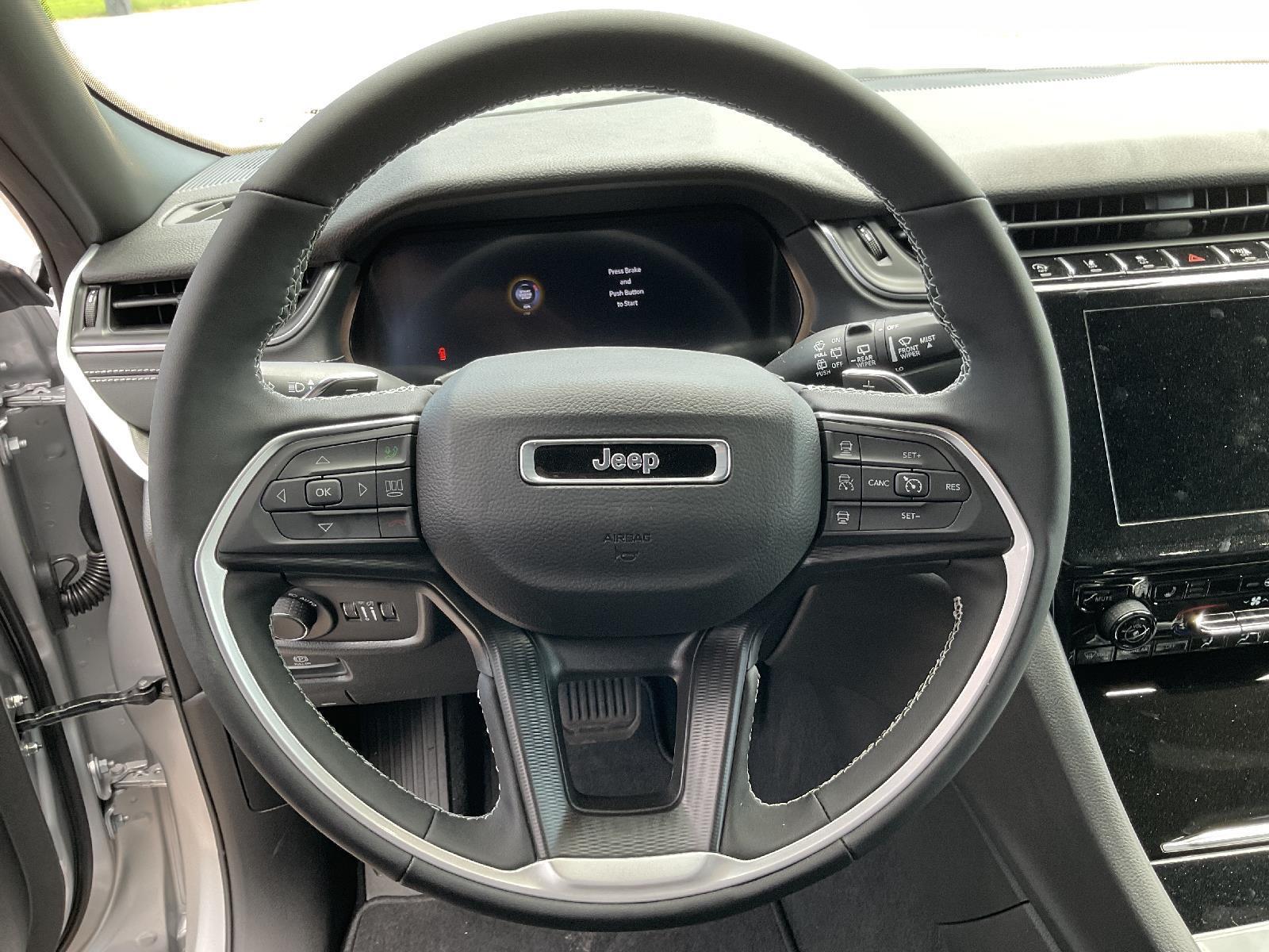 2025 Jeep Grand Cherokee Altitude X photo 9