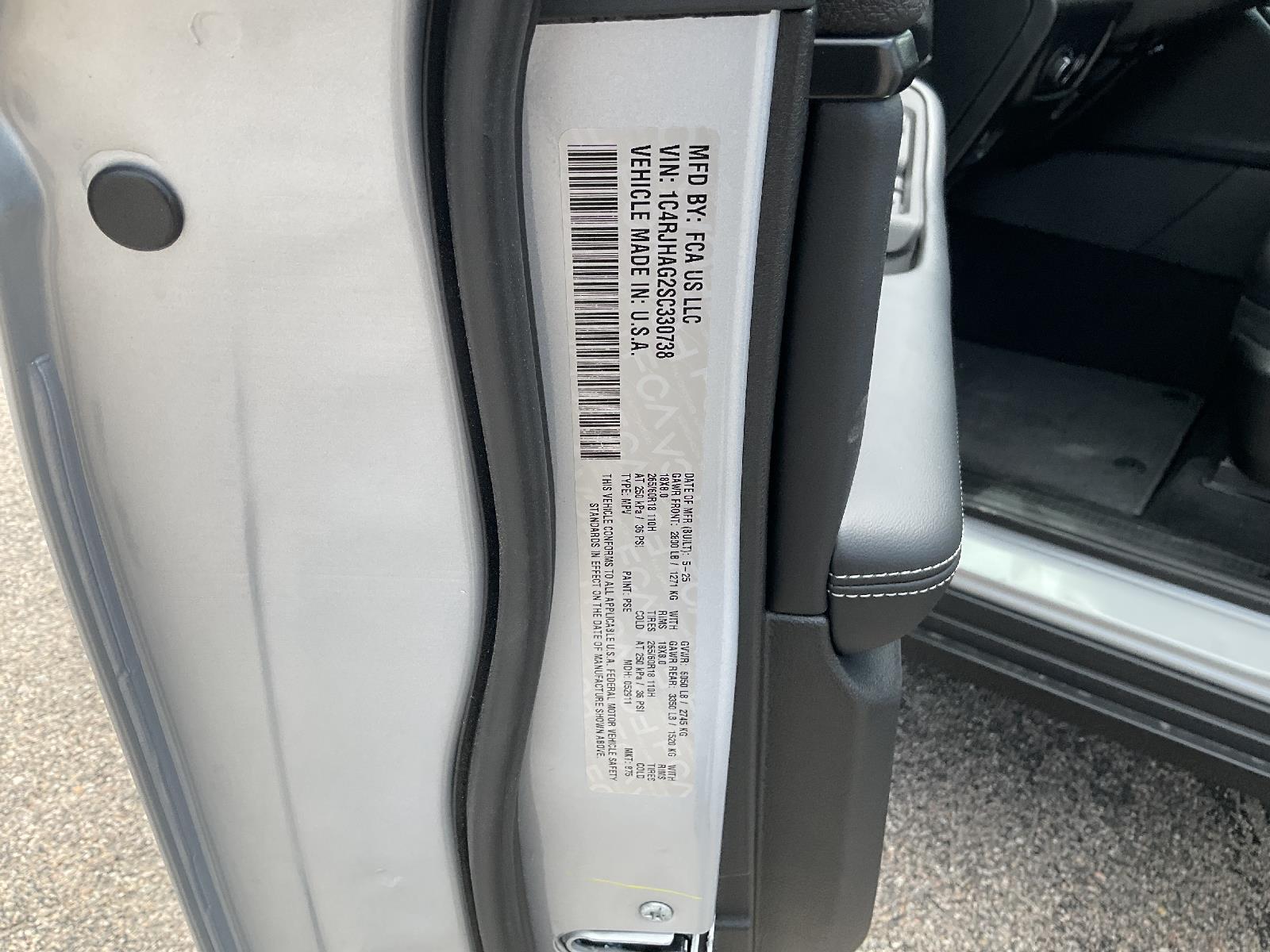 New 2025 Jeep Grand Cherokee Altitude X SUV/Crossover for sale in Grand Island NE