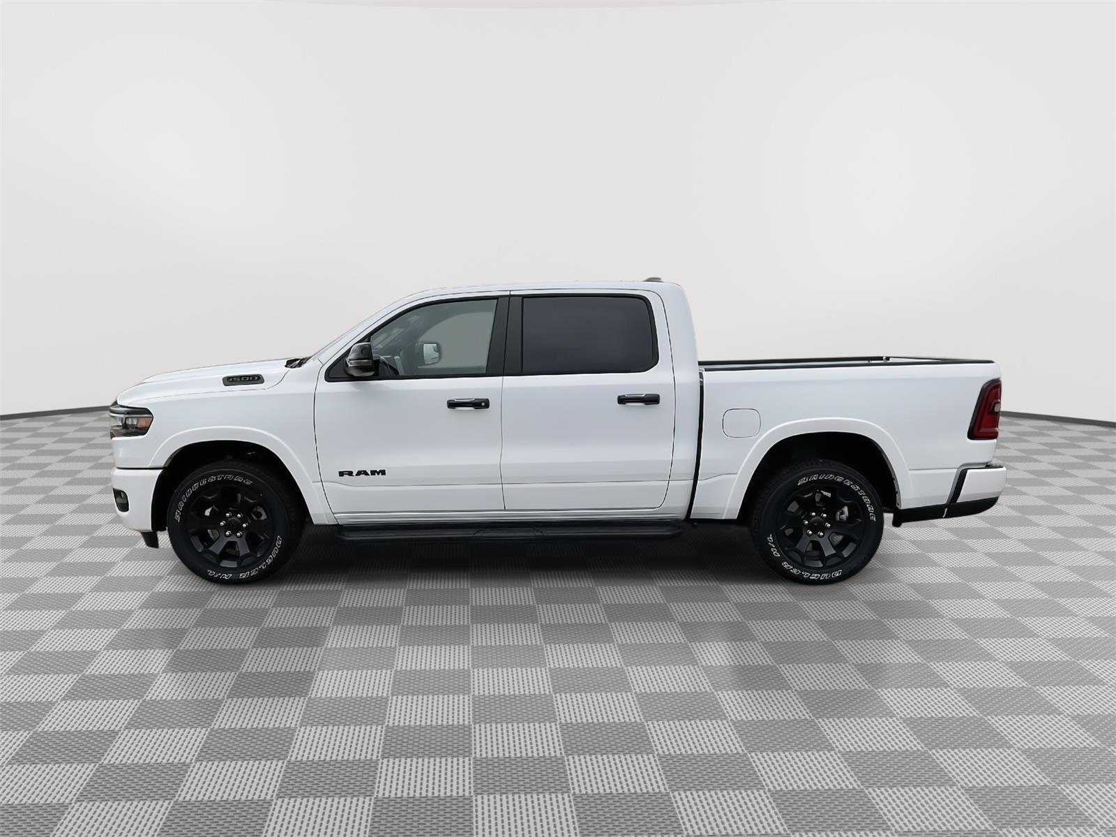 2026 Ram 1500 Laramie photo 2