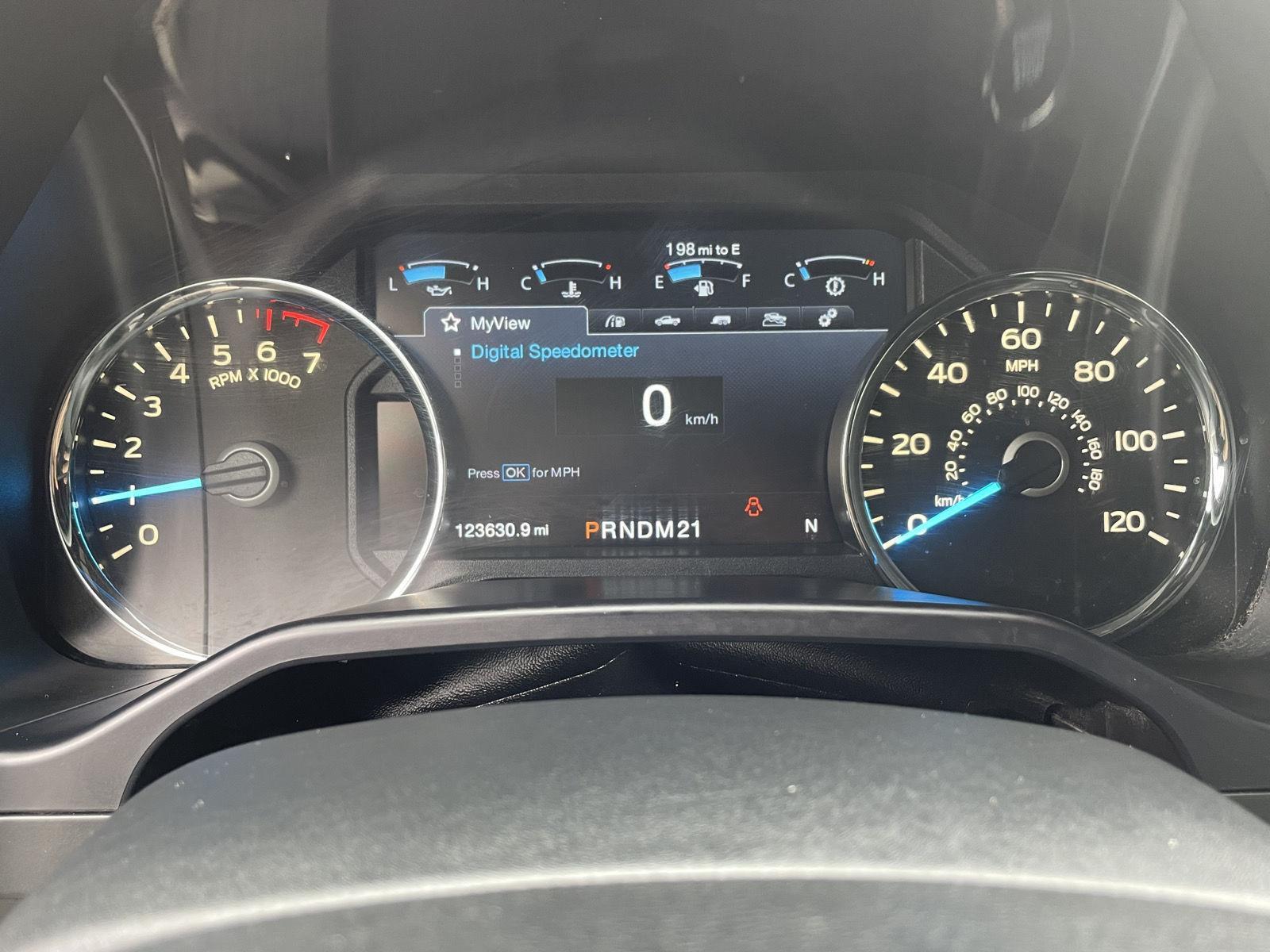Used 2015 Ford F-150 Lariat Crew Cab Truck for sale in Grand Island NE