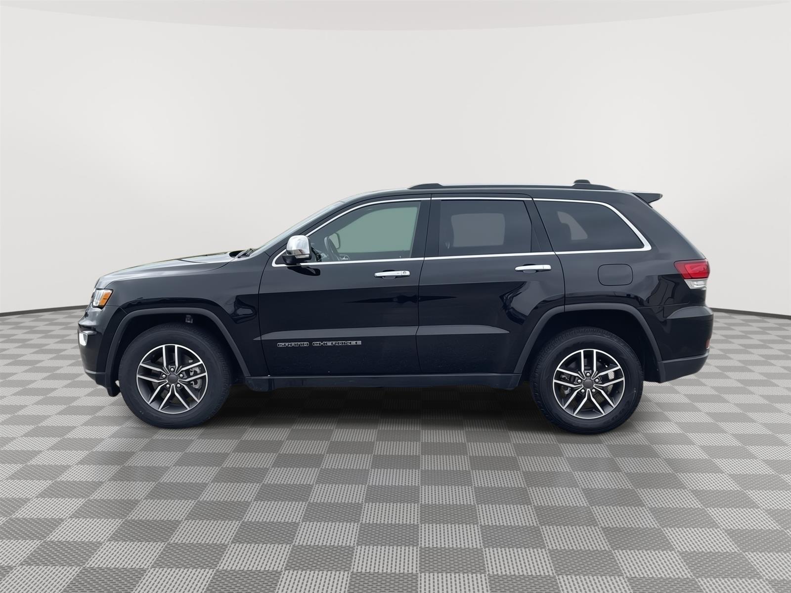 Used 2021 Jeep Grand Cherokee Limited SUV for sale in Grand Island NE