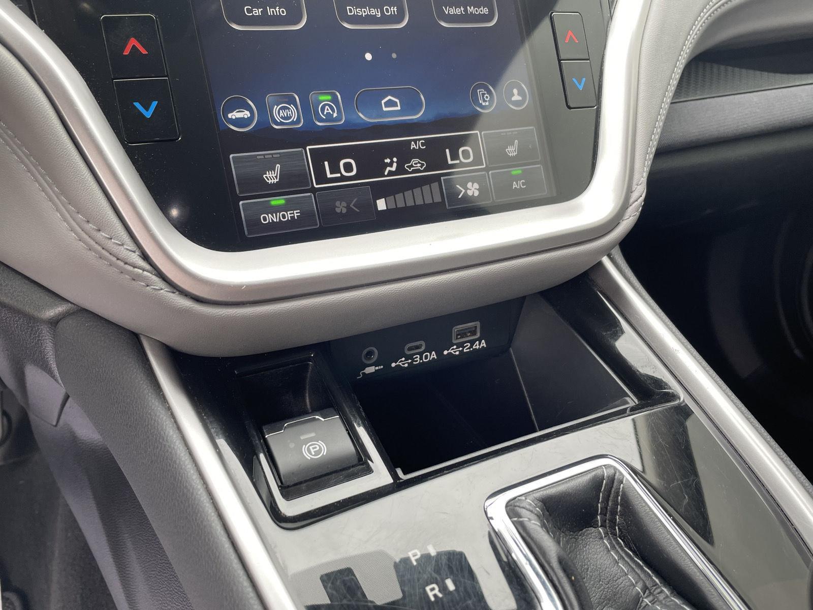 2024 Subaru Outback Premium photo 17