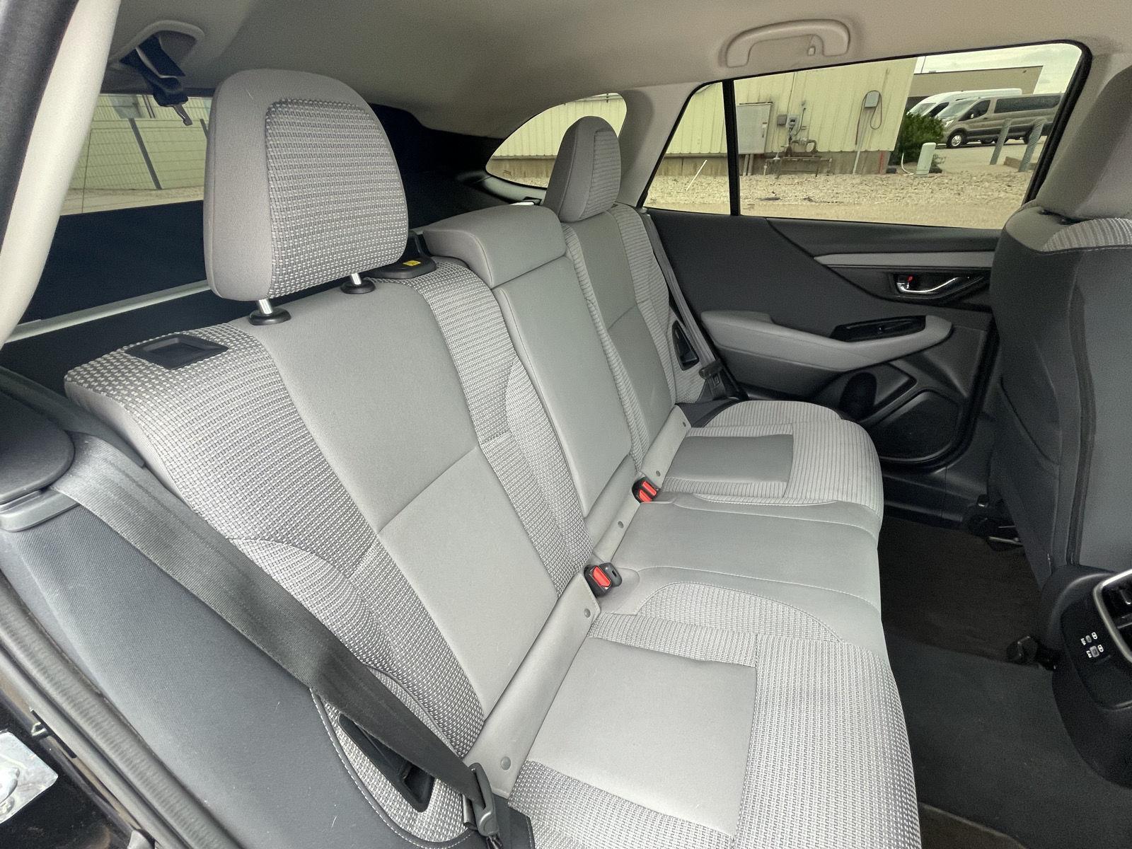 2024 Subaru Outback Premium photo 25